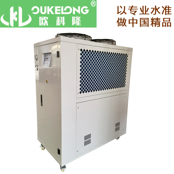 5匹風冷箱式冷水機